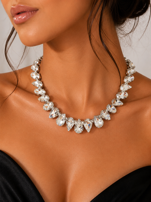 Luxe Kristallen Statement Ketting voor Dames – Elegante Halsketting met Druppelvormige Zirkonia Stenen |kod67