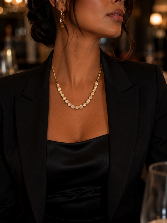 Gouden Bloemen Ketting Dames – Strass Halsketting met Kristallen Bloemen – Elegante Choker Ketting voor Bruiloft, Feest en Avondjurk |kod60