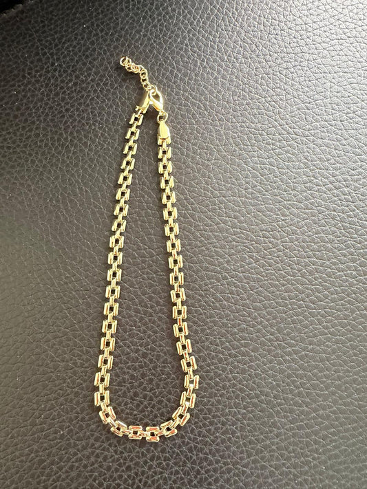 Gouden Schakelketting Dames – Minimalistische Ketting met Rechthoekige Schakels – Trendy Goudkleurige Halsketting voor Dagelijks Gebruik |kod59
