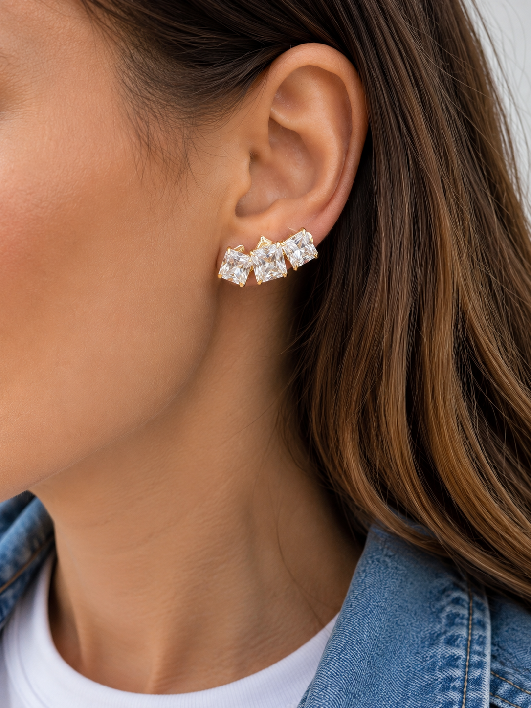 Luxe Goudkleurige Kristal Oorknopjes – Geometrische Zirkonia Oorbellen voor Dames – Elegante Statement Oorstekers |kod38